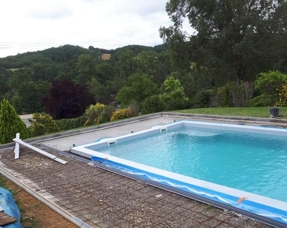 piscine en travaux